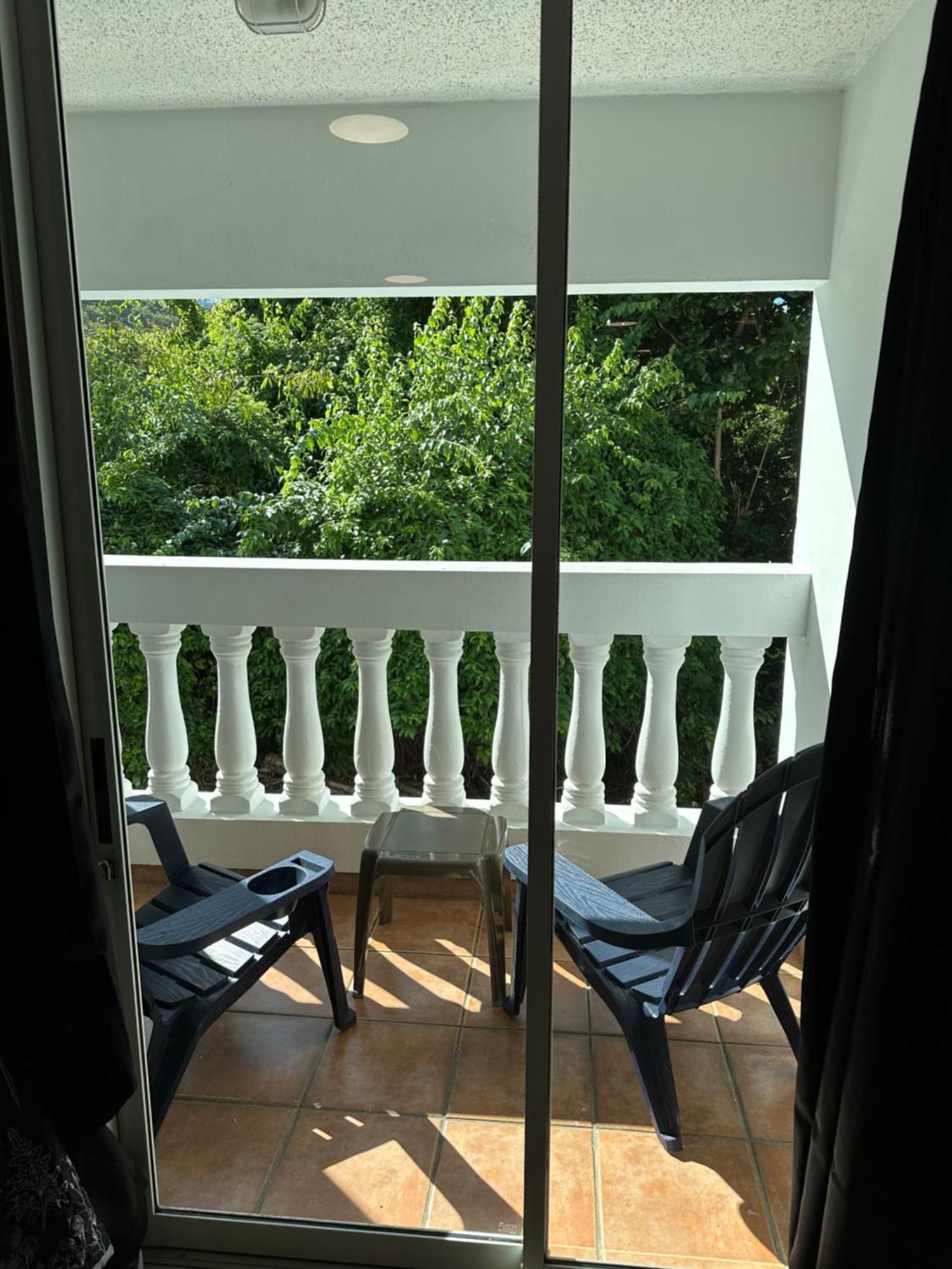 Beachfront Studio Apt W/ Full Kitchen & Pool อิซาเบลา ภายนอก รูปภาพ