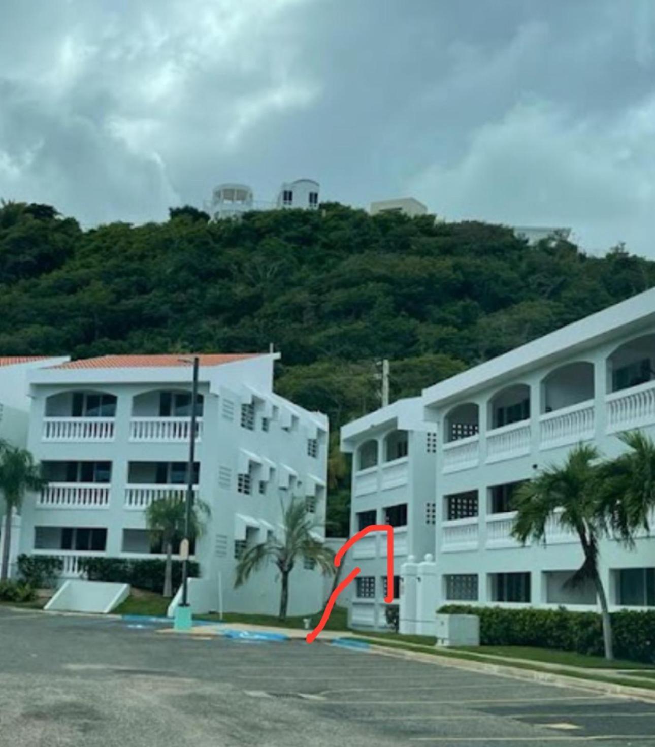 Beachfront Studio Apt W/ Full Kitchen & Pool อิซาเบลา ภายนอก รูปภาพ
